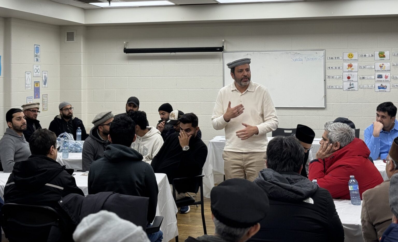 Vaughan Jama’at’s Springside Halqa Holds an Interactive General Body Meeting